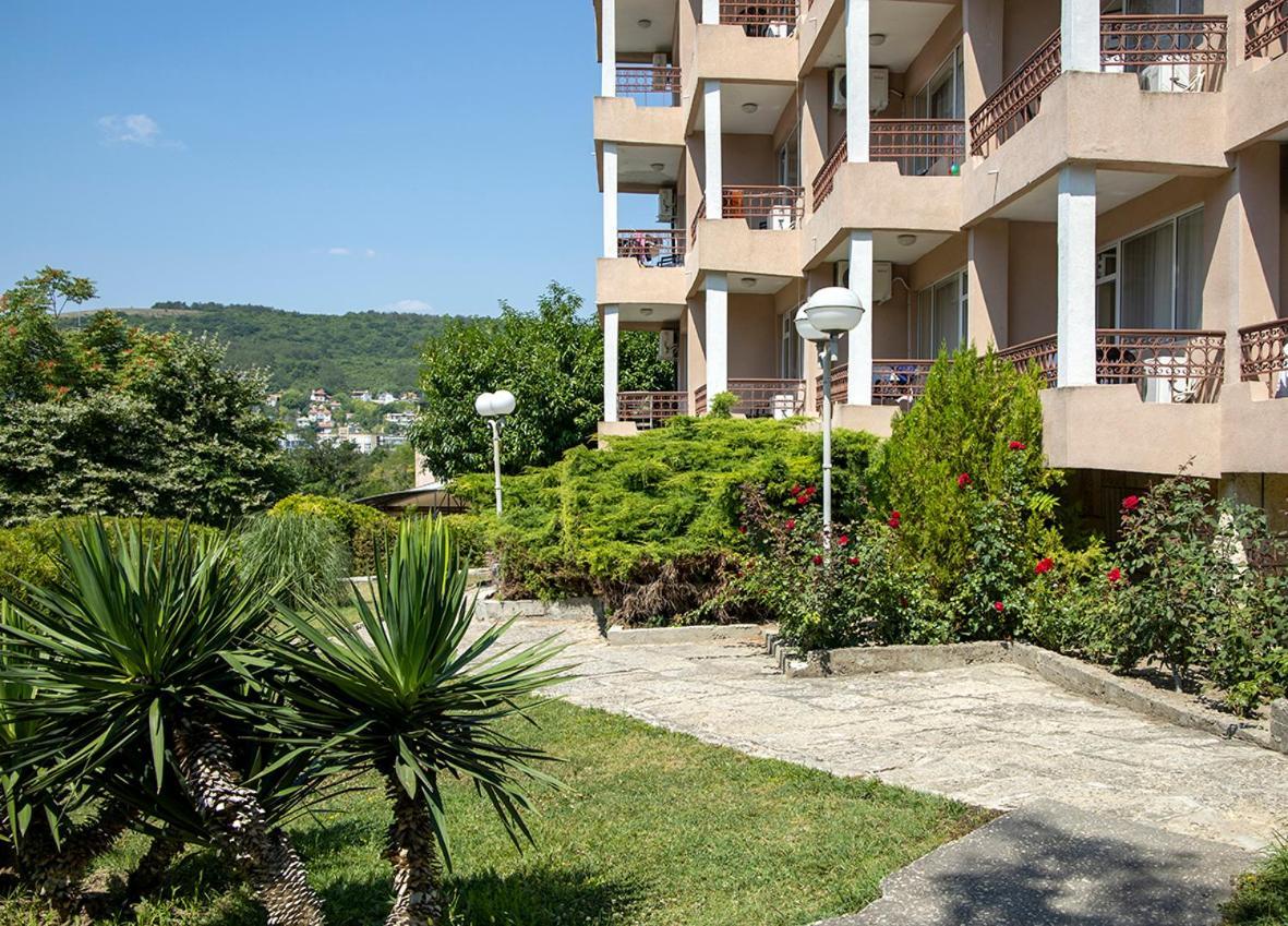 Hotel Naslada Balchik Exterior foto